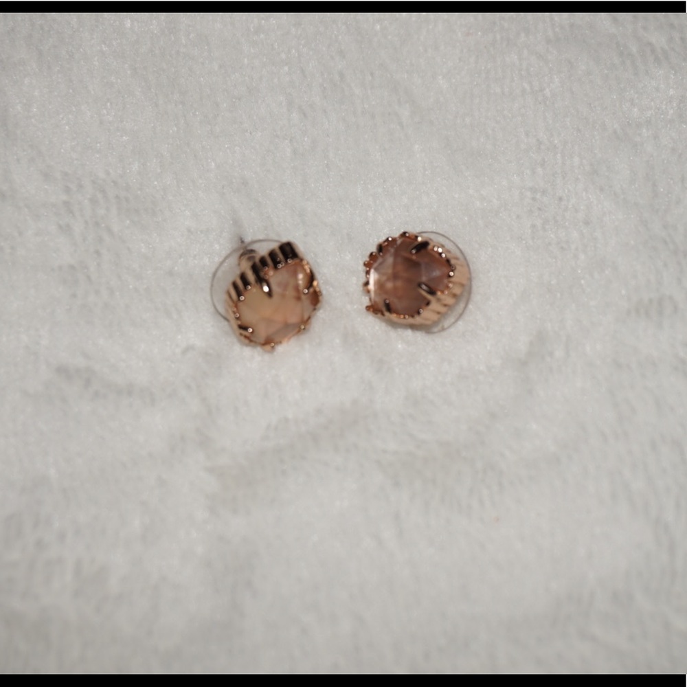 Kendra Scott rose gold studs